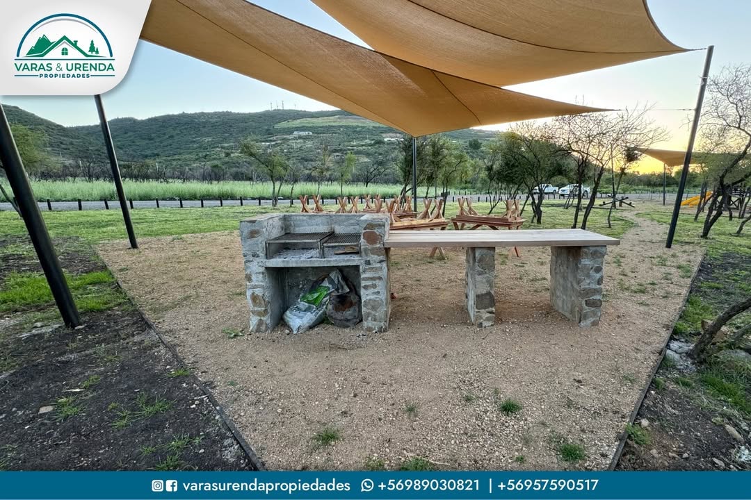 Se Vende sitio de 5.377 m2 en Casa Parque, Curicó