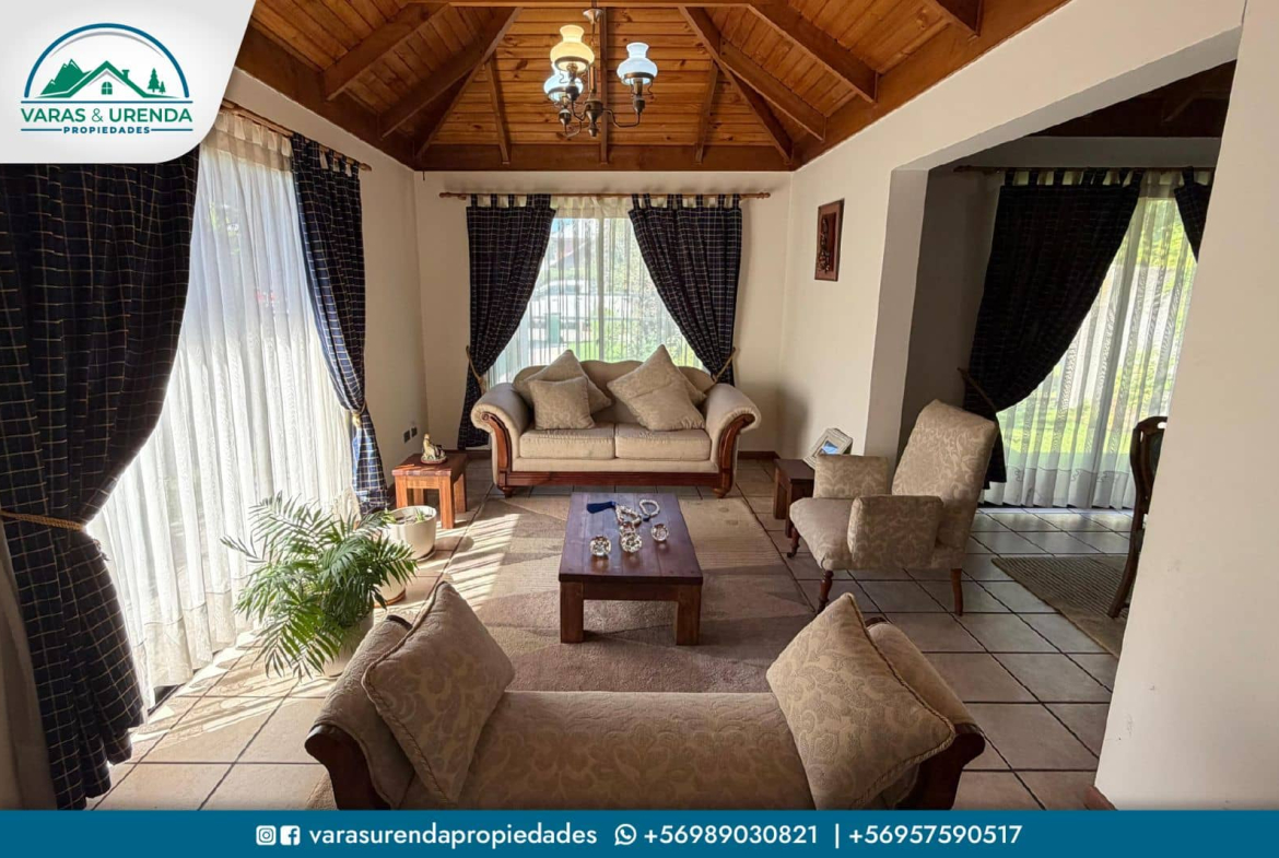 Se Vende excelente casa de 155 m2 en Santa Laura del Boldo, Curicó