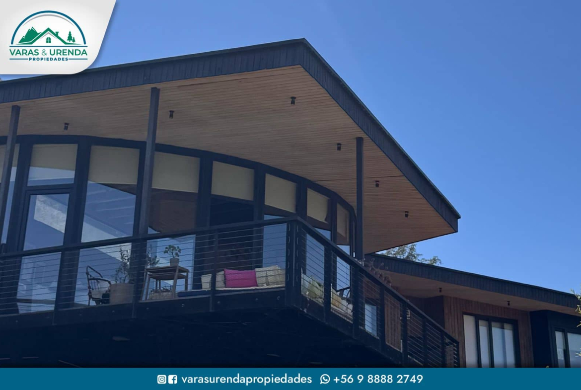 Se Vende Casa de 178 m2 con espectacular vista en Hacienda Zapallar, Curicó (Etapa 4)