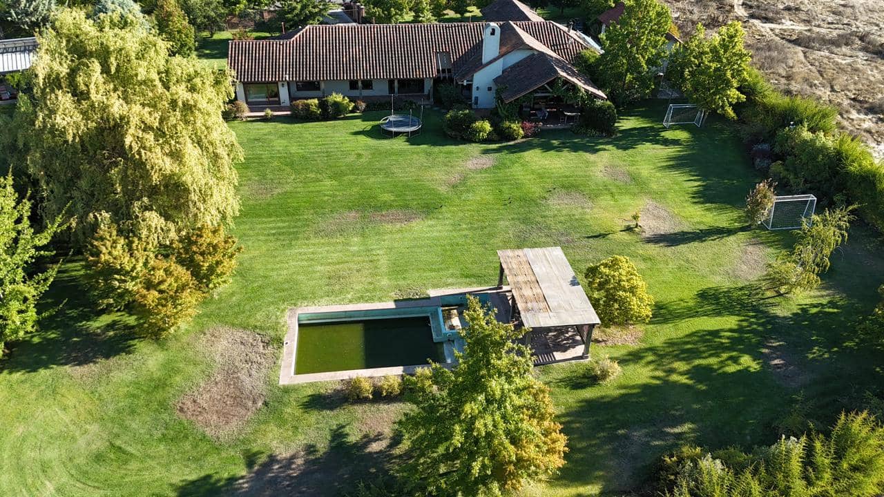 Se Vende espectacular casa de 425.47 m2 en km 1,5, Zapallar, Curicó