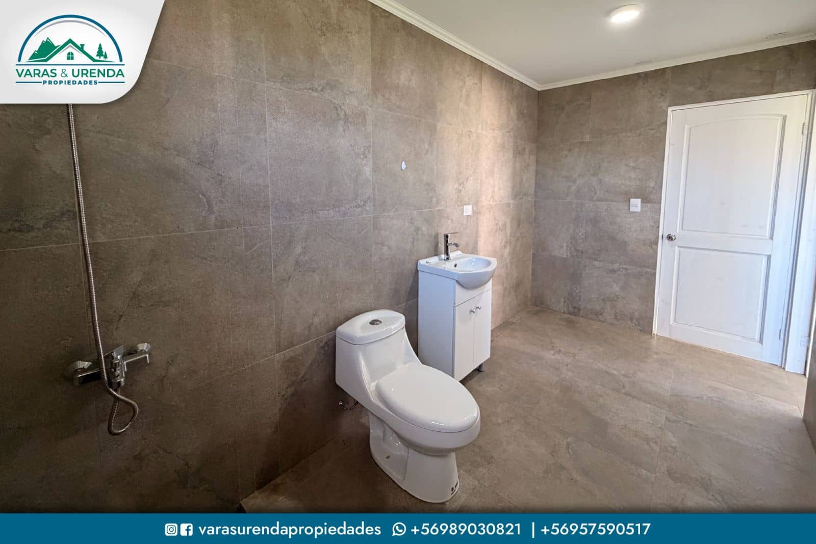 Se Vende linda casa de 200 m2 en Valle Tranquilo, Curicó