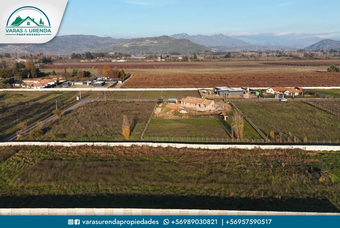 Se Vende excelente sitio plano de 5.000 m2 en Condominio El Madroño km 1,5, Zapallar-Curicó