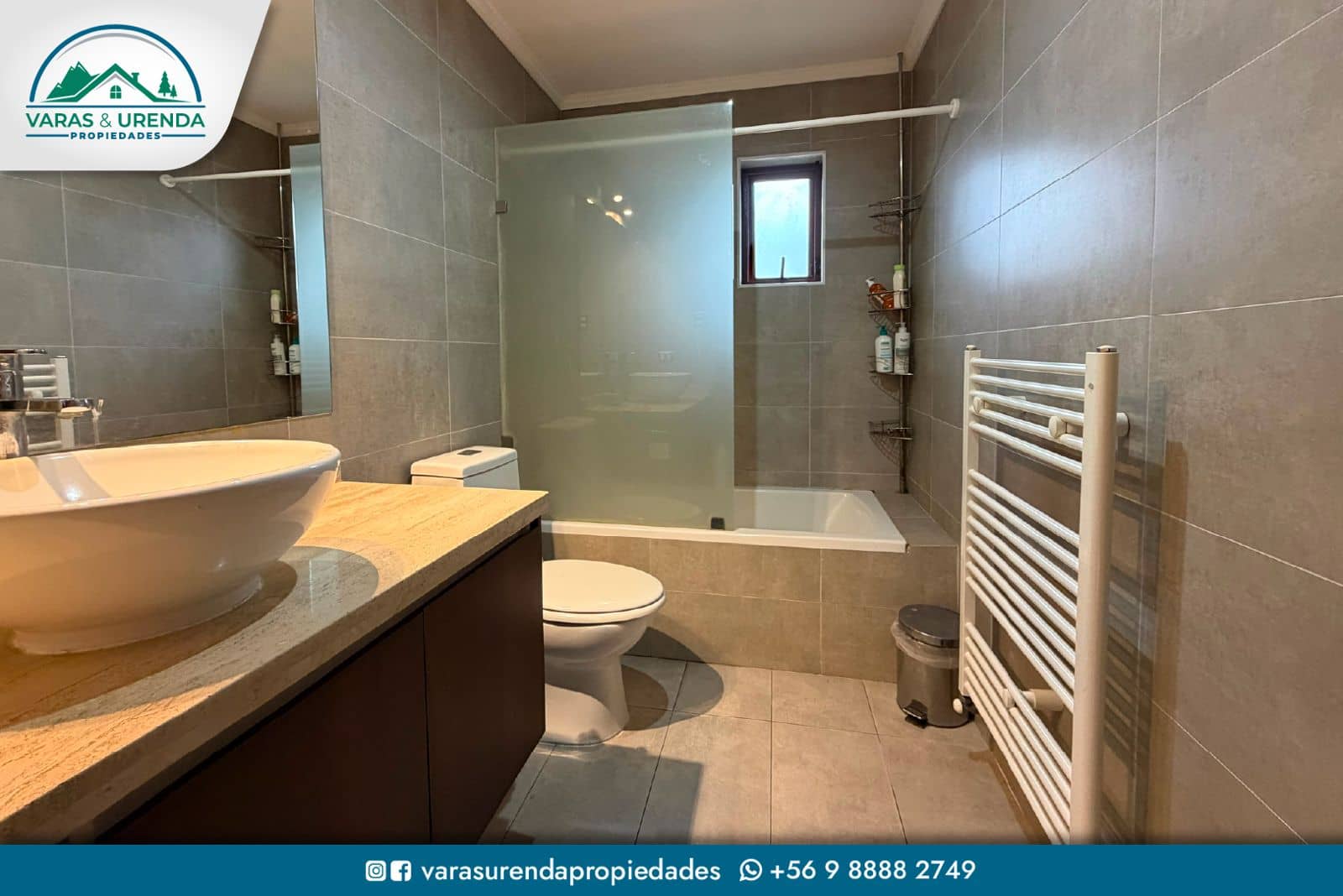 Se Vende casa 330 m2 en sitio 5.000  m2 en Alto de Zapallar, Curicó