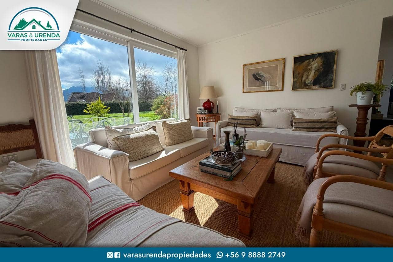 Se Vende casa de 200 m2 en Teno, Sector Rincón de Morales