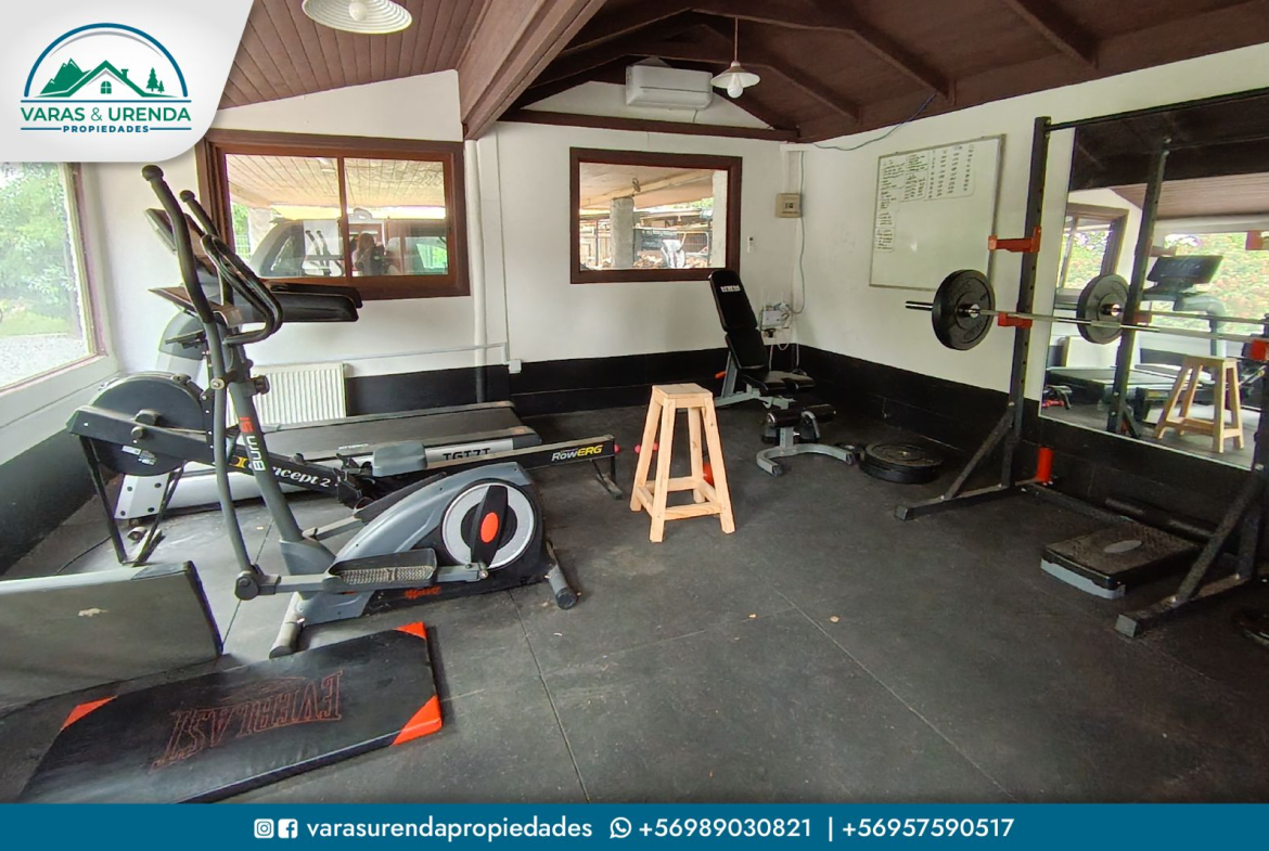 Se Vende espectacular casa estilo chilena de 450 m2 en Hacienda de Teno, Curicó