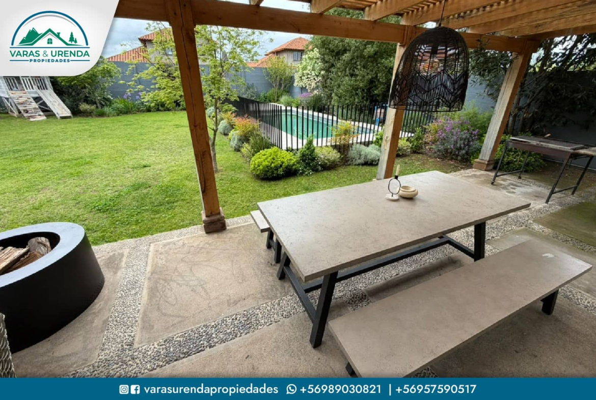 Se Vende excelente casa en Condominio Tejas del Colorado, Zapallar, Curicó