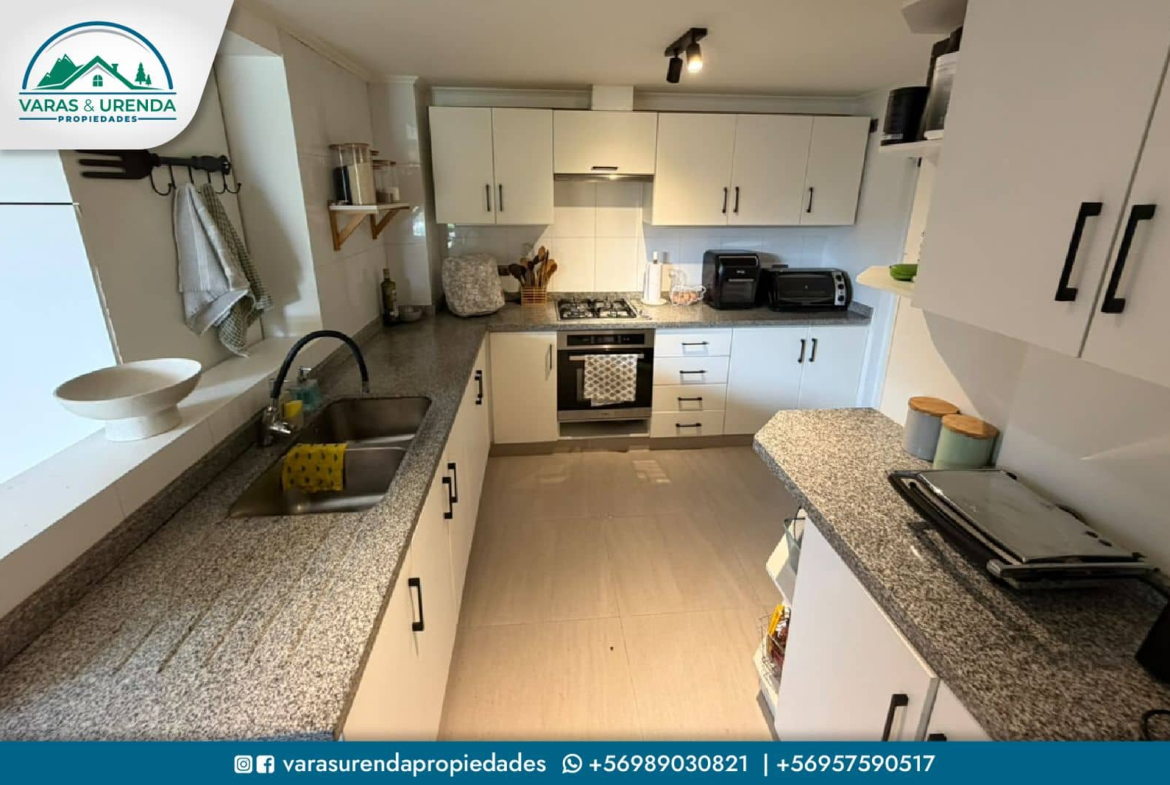 Se Vende excelente casa en Condominio Tejas del Colorado, Zapallar, Curicó